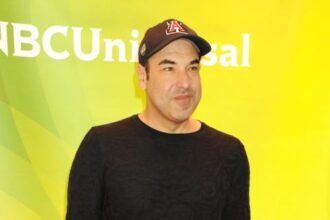 Rick Hoffman to appear as Louis Litt on Suits LA