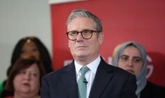 Politics LIVE: Keir Starmer warns businesses of ‘economic impact’ from Trump tariffs